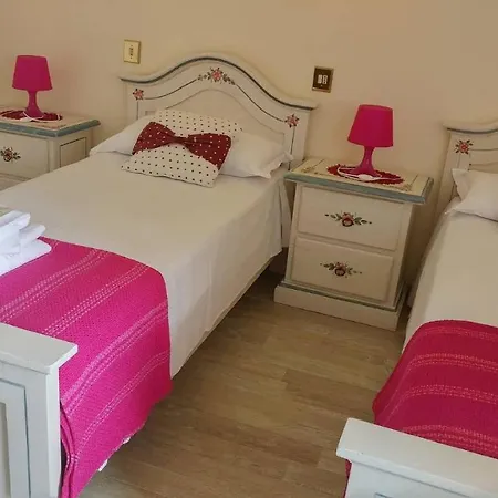Motta Hotel 2*