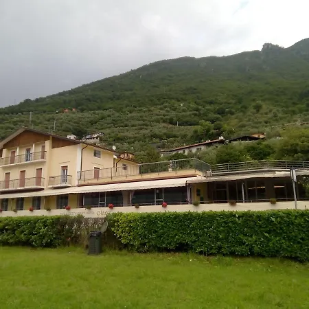 Hotel Motta 2*